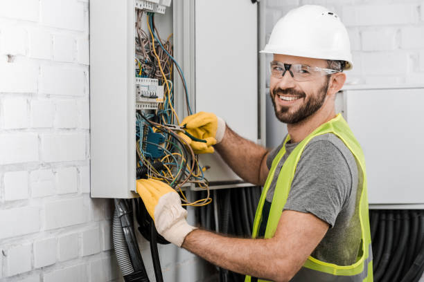 Best Circuit Breaker Repair  in Charlotte, TX