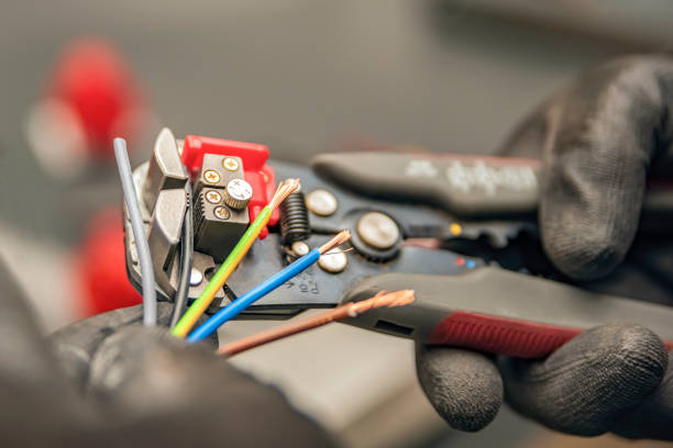  Charlotte, TX Electrician Pros
